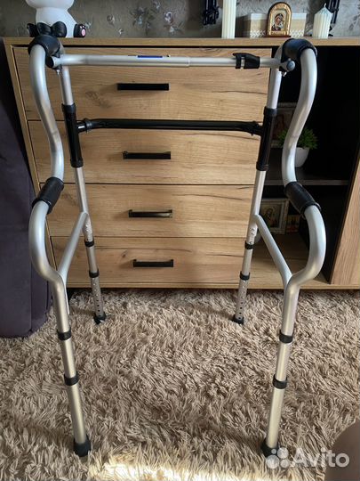 Ходунки для взрослых