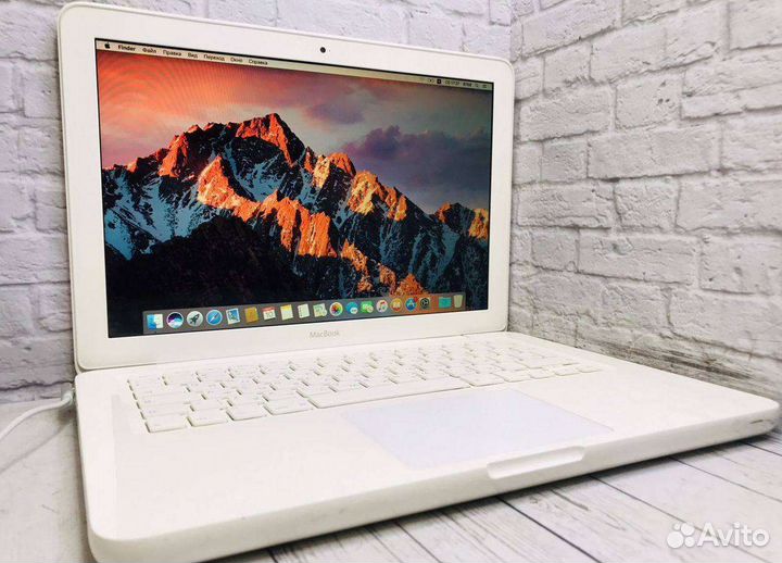 Apple MacBook mid 2010 5gb/250hdd