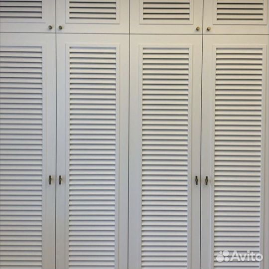 Шкаф жалюзийный на заказ