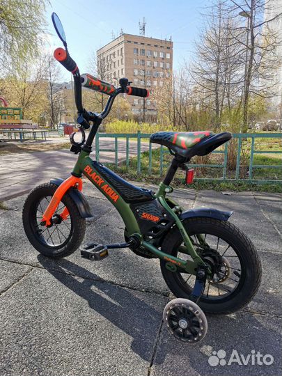 Детский велосипед. велосипед