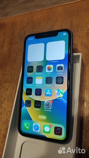 iPhone 11, 64 ГБ