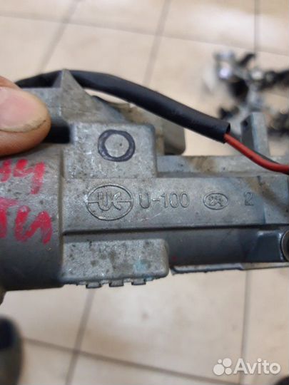 Замок зажигания Chevrolet Lacetti