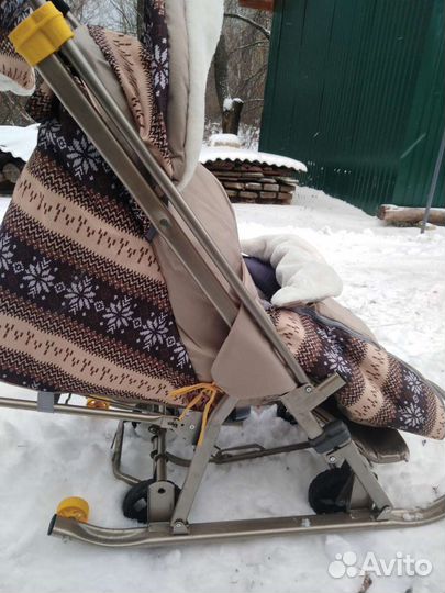 Детские санки с колесами