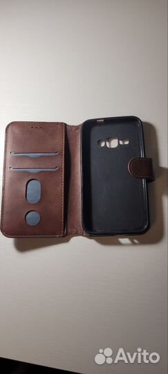 Чехол книжка samsung J1
