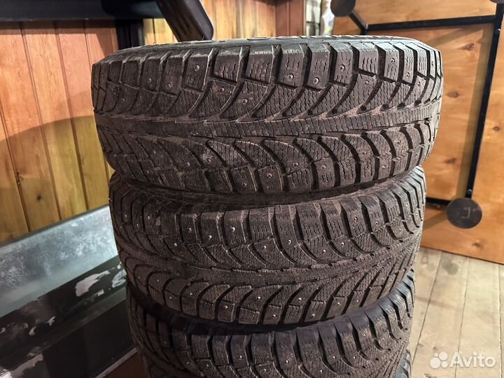 Колеса зимние 195/65R15