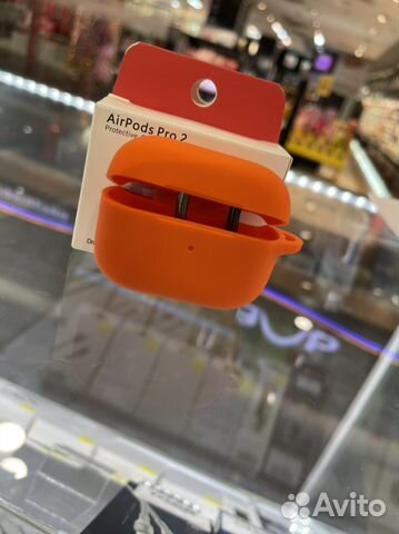 Чехол на AirPods pro 2 оранжевый