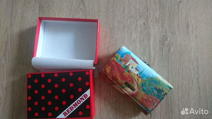 Новое кожаное женское портмоне