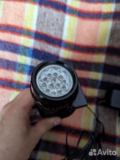 Фонарик аккумуляторный