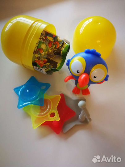 Игрушки из киндер макси