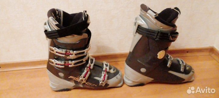 Горнолыжные ботинки fischer, размер 42-43