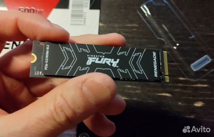 Внутренний SSD накопитель Kingston 2 тб