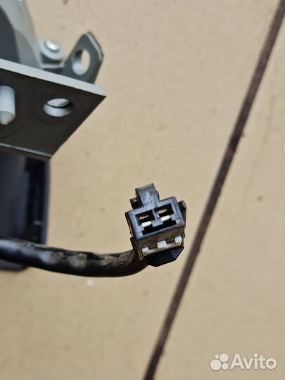 Плафон освещения салона Kia Spectra