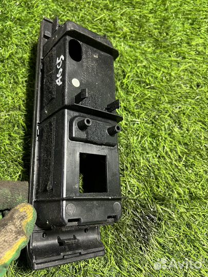 Ящик передней консоли Audi A6 C5