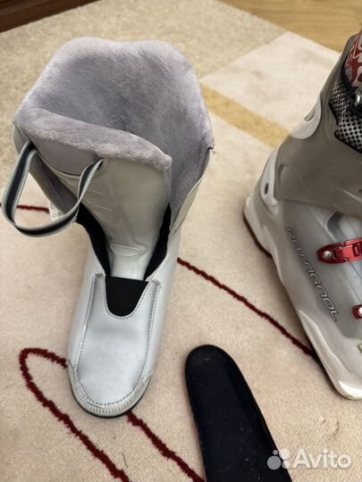 Горнолыжные ботинки женские 25