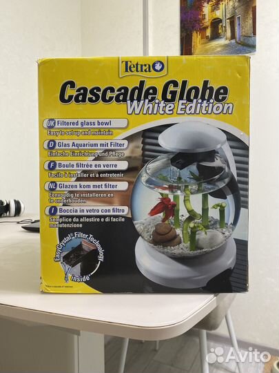 Аквариум для рыб Cascade Globe, белый 6.8 л/tetra