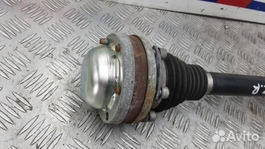 Привод задний правый audi A5 1 (76F13NZ01)