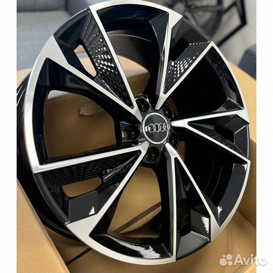 Диски R19 на Audi