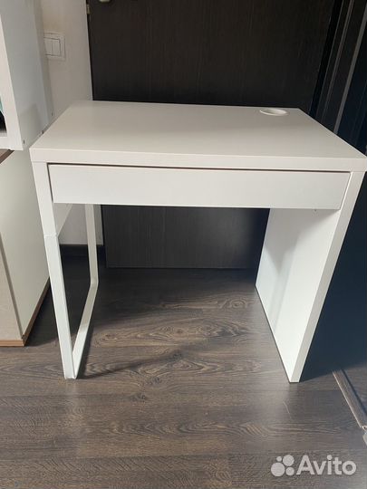 Письменный стол IKEA mikke микке