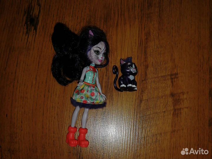 Куколки Enchantimals с питомцами