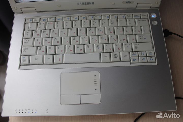 Ноутбук Samsung Q70c