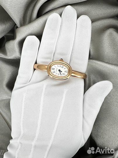 Золотые часы женские Cartier baignoire 750