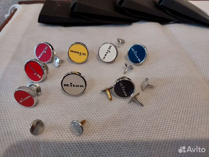 Пуговицы kiton оргинал новые