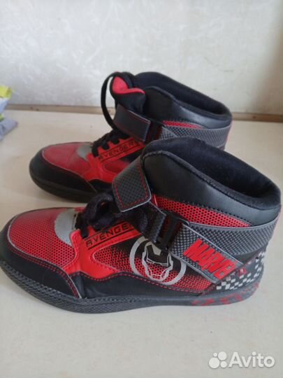 Ботинки на мальчика