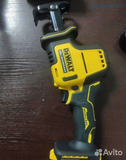 Шуруповерт набор DCK 486D2 (Арт.27528)