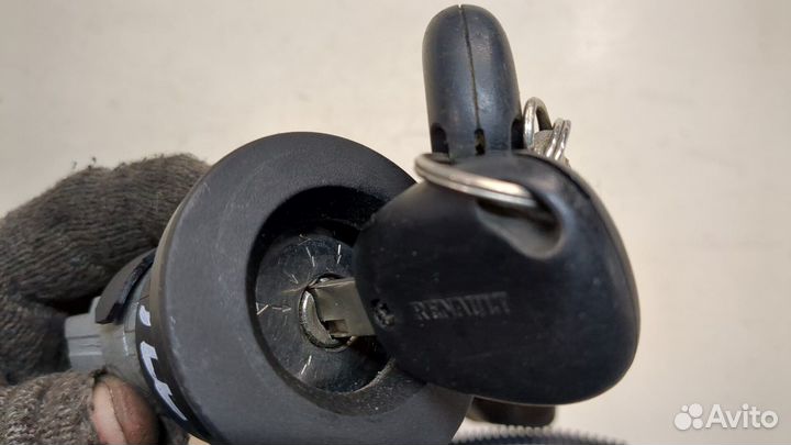 Замок зажигания Renault Scenic, 2000