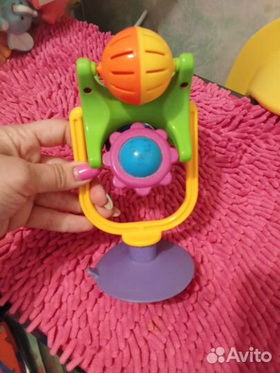 Игрушки для купания в ванной
