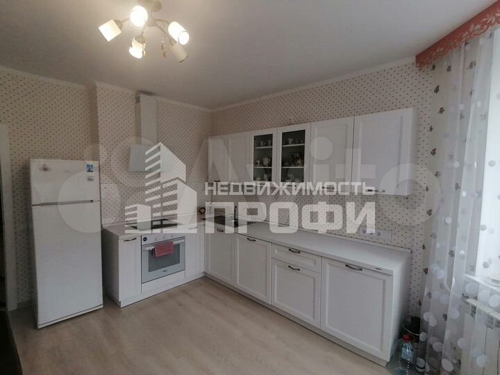 2-к. квартира, 67,3 м², 2/10 эт.