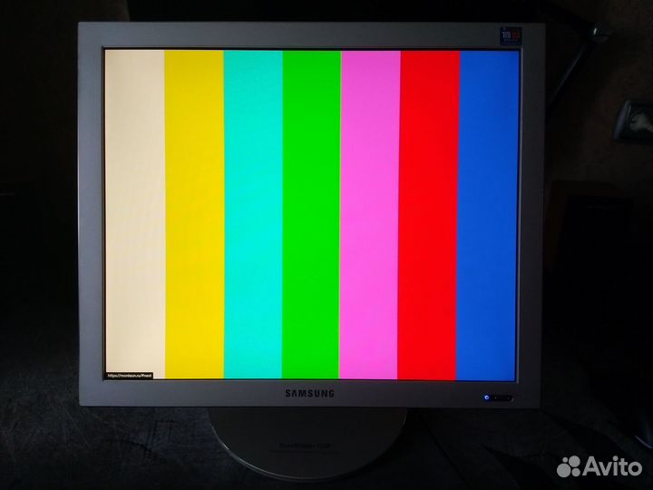 ЖК монитор 17