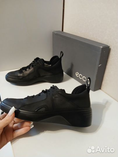 Ботинки, кроссовки Ecco 37-38, как новые