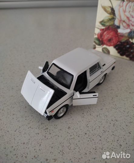 Моделька машинка ваз 2106