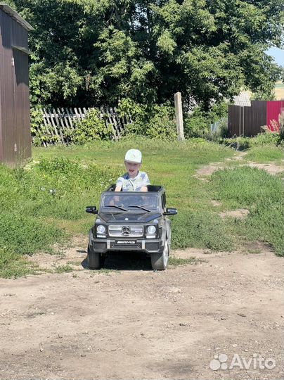 Электромобиль детский