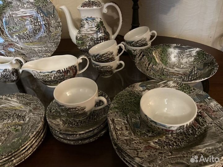 Сервизы столовый и чайный. Англия