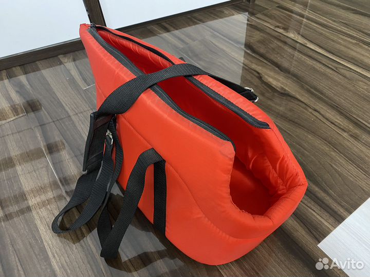 Сумка переноска и костюмчик для питомца