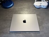 Macbook pro 14 2023 m3 8 gb 512