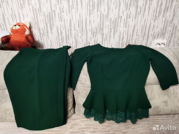 Костюм женский