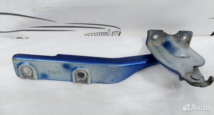 Петля капота правая SX4 2013 Suzuki SX4