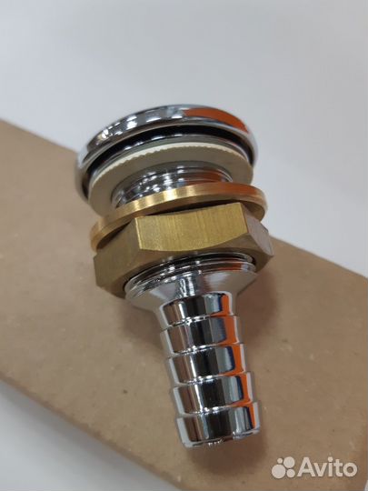 Вентиляционная головка топливного бака (Италия)