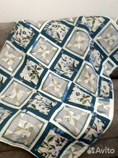 Лоскутное одеяло ручной работы