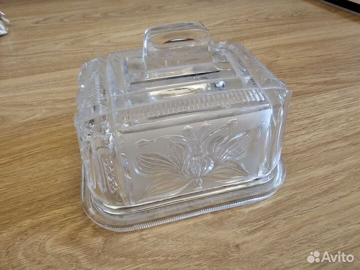 Масленка хрустальная