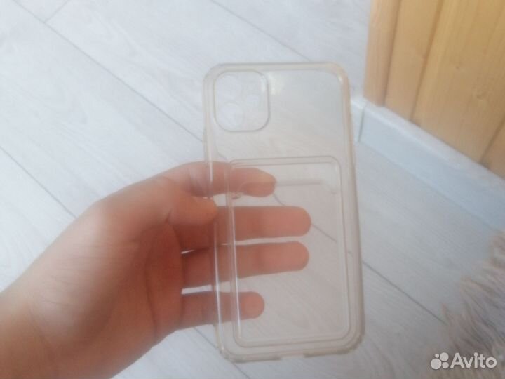 Чехлы на айфоны