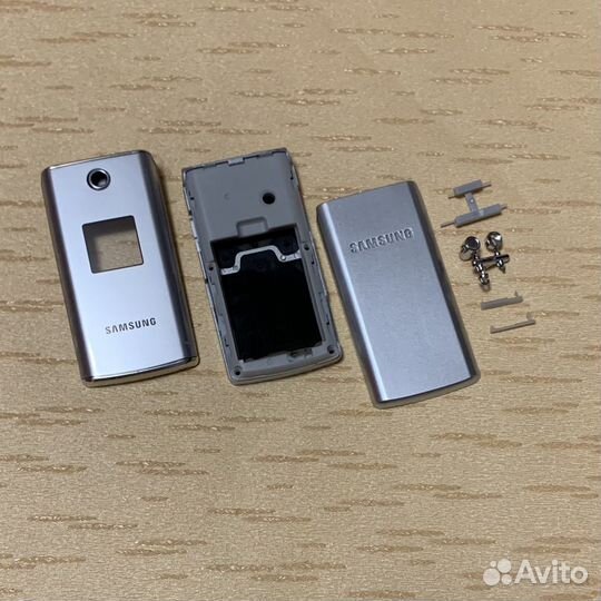 Корпус на Samsung E210