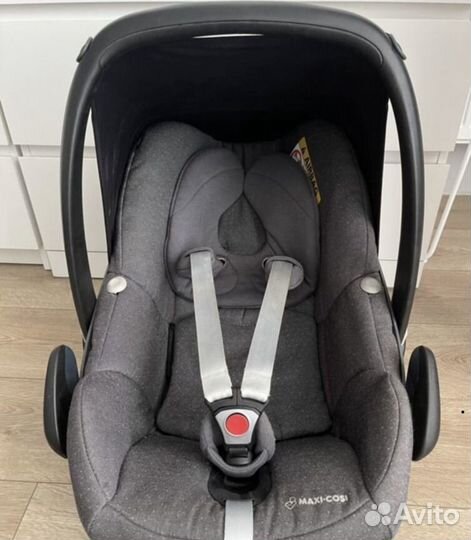 Автолюлька maхi-cоsi реbblе нa базe 2wаyfiх