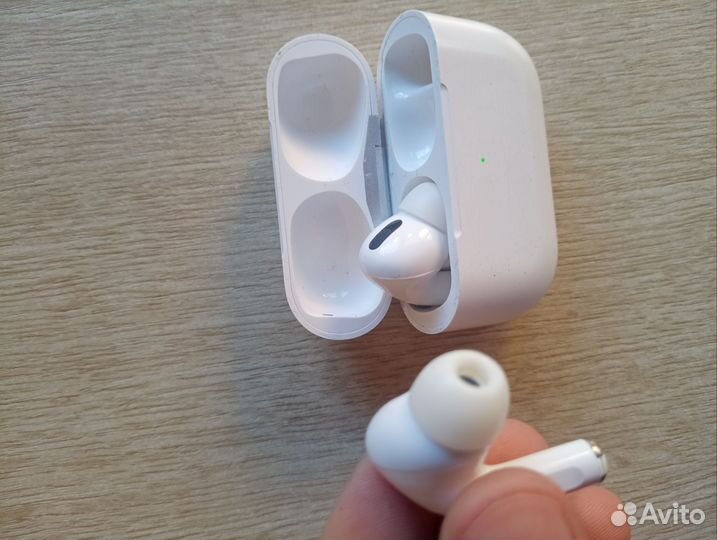 Airpods