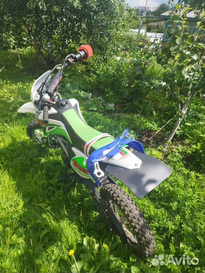 TTR 125R
