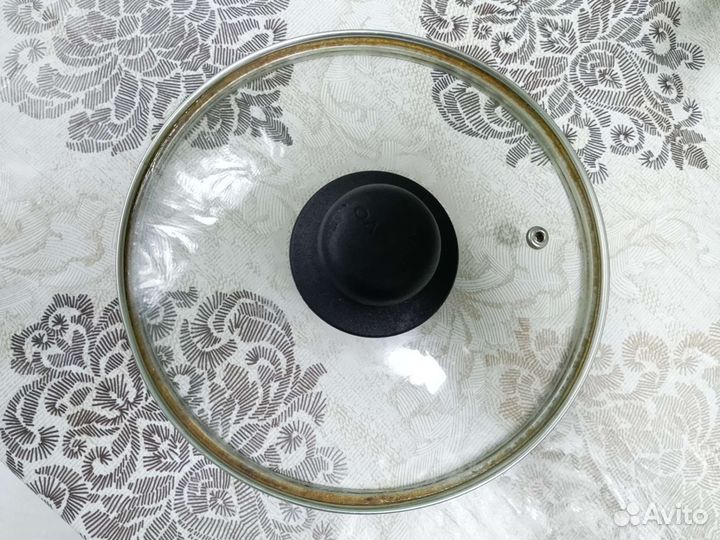 Сковорода с крышкой