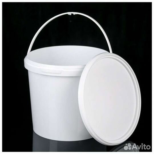 Ведро пластиковое с крышкой 5 и 10 литров б/у